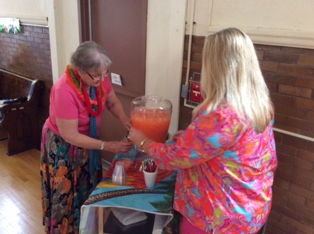 2015 photo luau marty ross punch